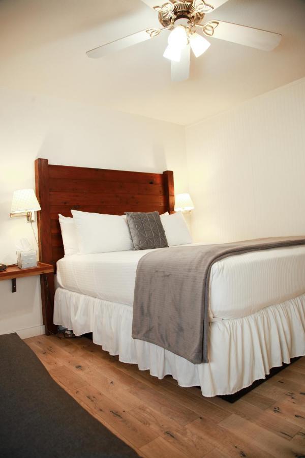 Inn On The Russian River Monte Rio Экстерьер фото